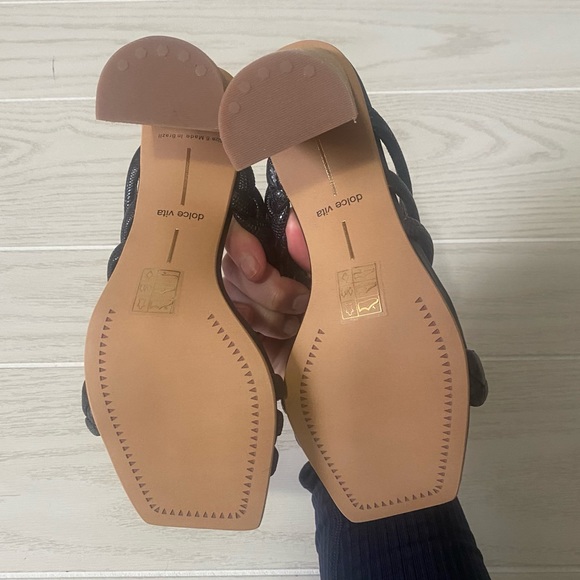 Dolce Vita Pipin black embossed leather block heels - Picture 4 of 5